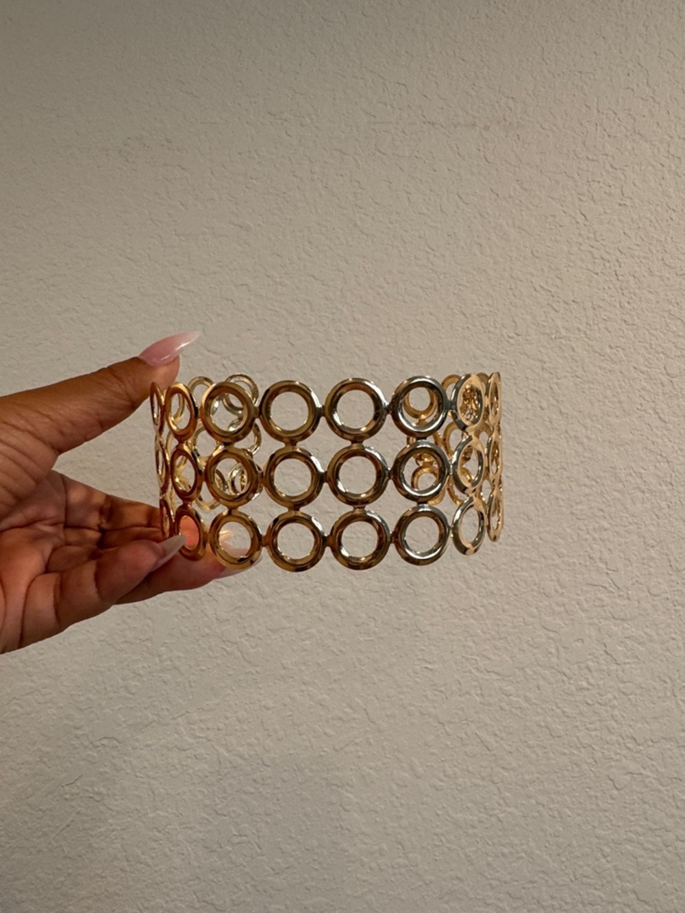 Gold Circular Link Statement Choker